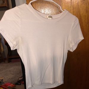 White Comfortable crop top